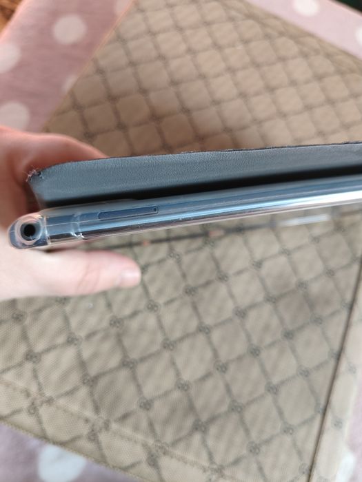 Планшет Asus  L10 6+18/128 LTE.