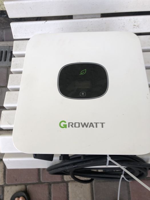 Однофазний сонячний інвертор Growatt 600 W