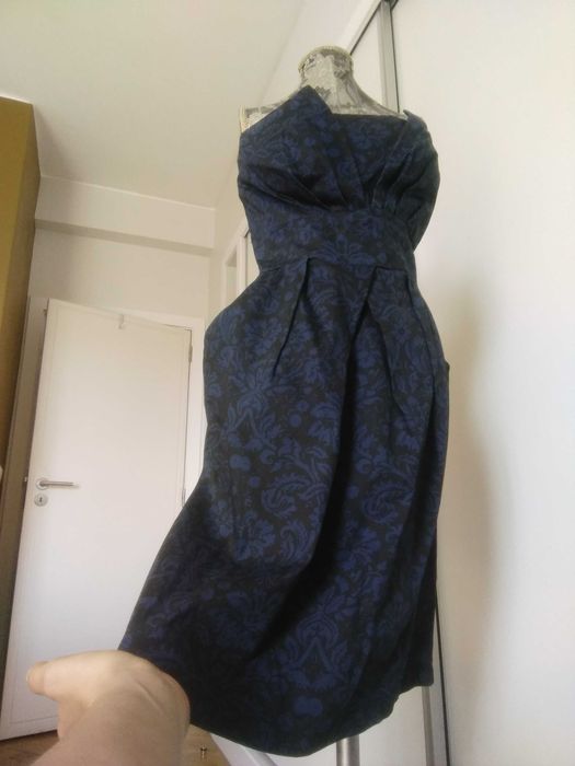 Vestido romântico cai-cai, azul e preto, Tamanho L