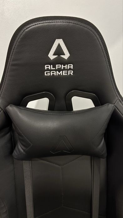 Cadeira Gamer Alpha Gamer com Luzes LED RGB – Preta