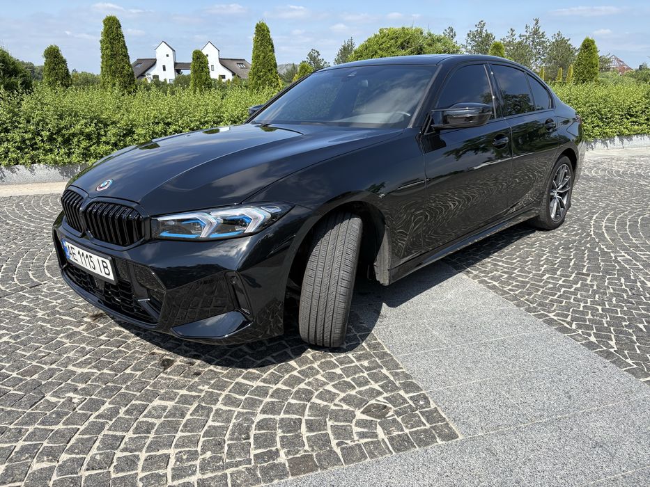 BMW 3 Series 2019 VIN 3MW5R7J02L8B23132 фото оголошення 2 з 24
