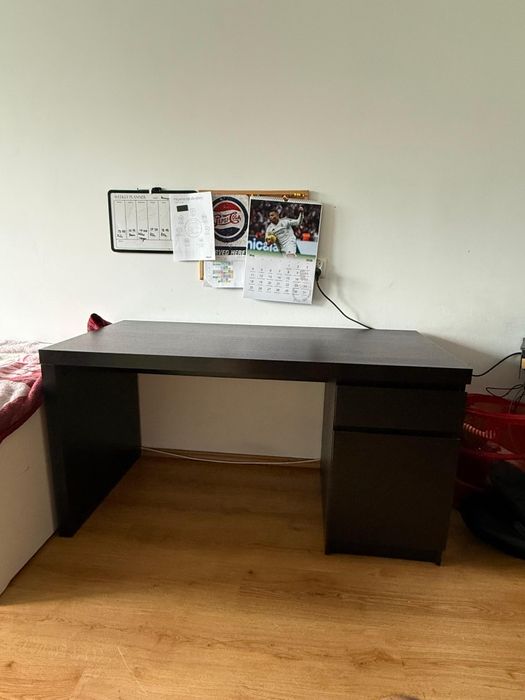 Sprzedam biurko ikea