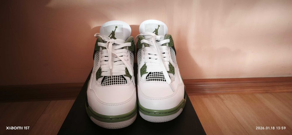 Air Jordan 4 retro