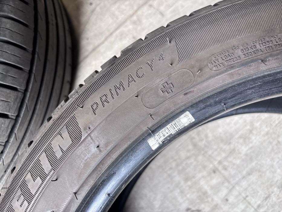 2x Michelin Primacy 4+ 225/45R17 91V 2022rok 5mm