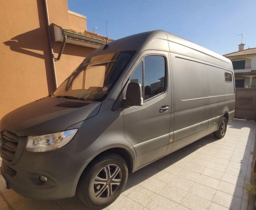 Autocaravana Sprinter 2020, 63000 km muito estimada