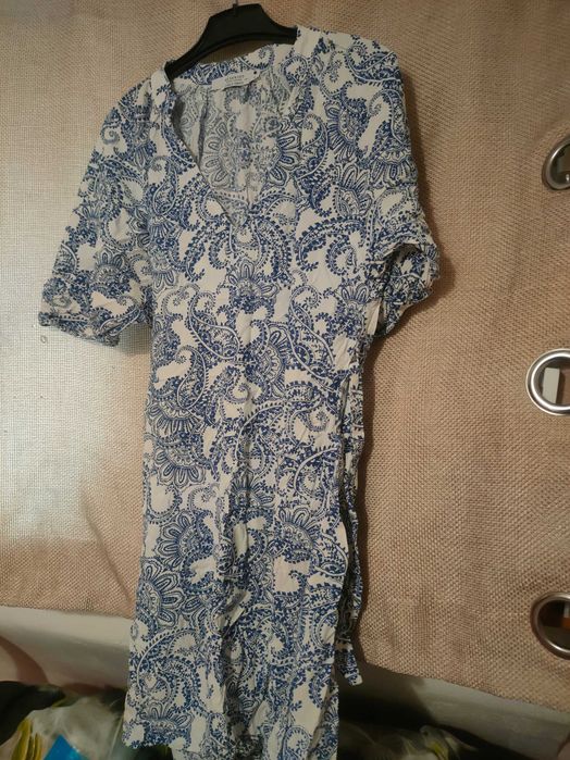 Zestaw 5 ubrań ciążowych, sukienka, 2*tunika, ogrodniczki, koszulka