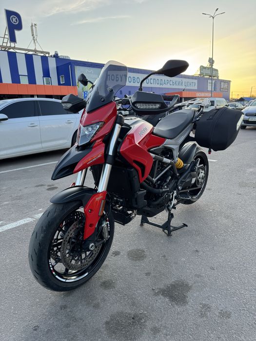 Ducati Hypermotard Hyperstrada 939