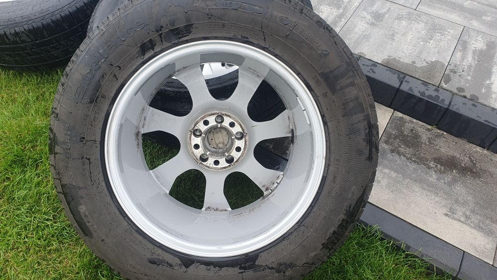 Felgi aluminiowe Audi wraz z oponam /kpl.