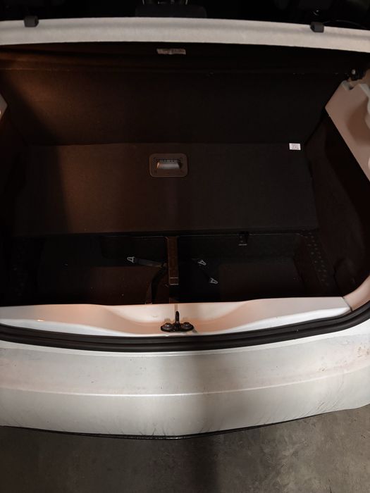 Caixa de arrumaçao para renault zoe