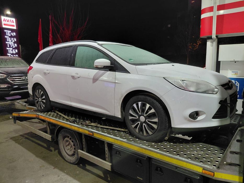 Розборка ford grand c-max мк2.  Запчастини Форд ц-макс мк2 Шрот Форд  ц-ма