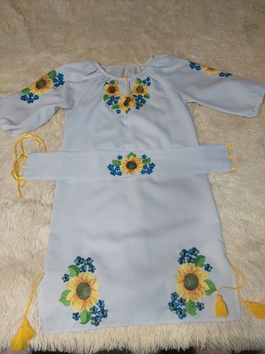 Вишита сукня "Соняшник"
