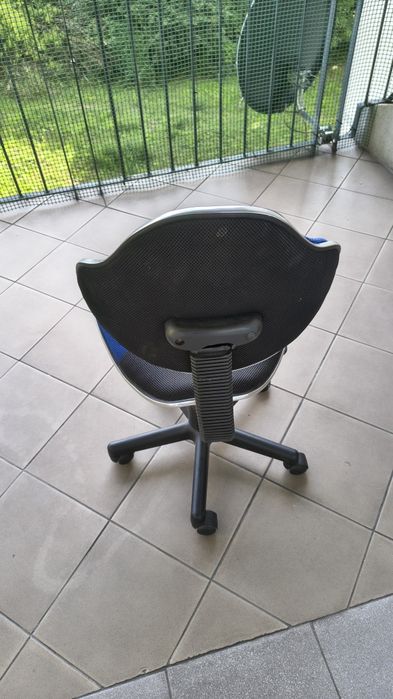 Krzesło obrotowe biurkowe