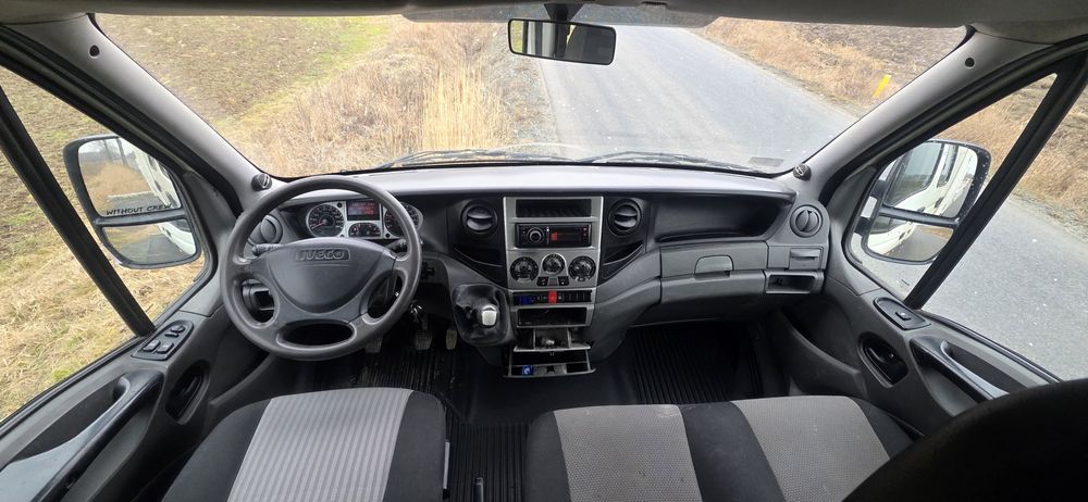 Iveco Daily 35c13 Doka Brygadówka Kiper Wywrotka skrzynia narzędziowa