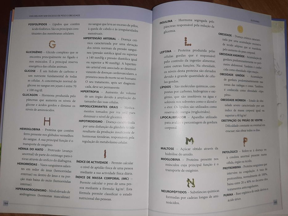 Conjunto de livros sobre dietas, alimentos, receitas