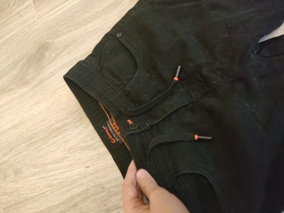 Теплі штани в школу. В гарному стані.