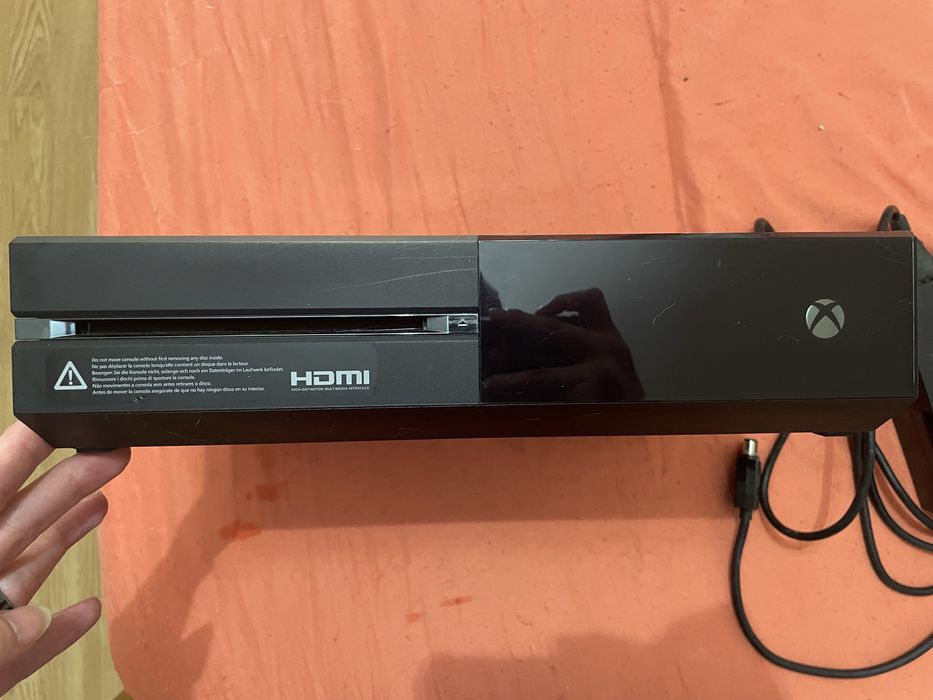Xbox One Fat de 500 GB + Comando Original!