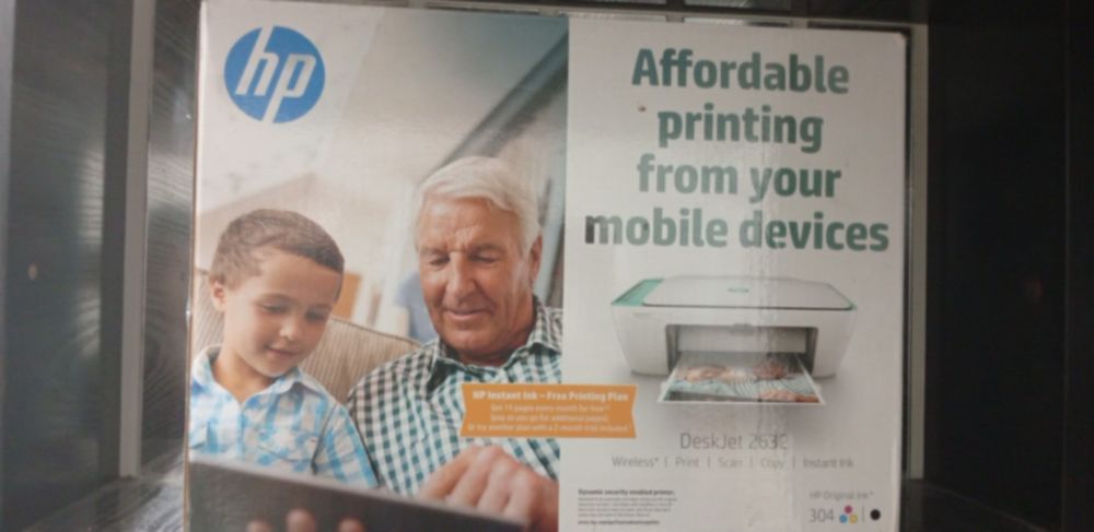 2 impressoras HP e um volante para PS4 mas tbm dá pc