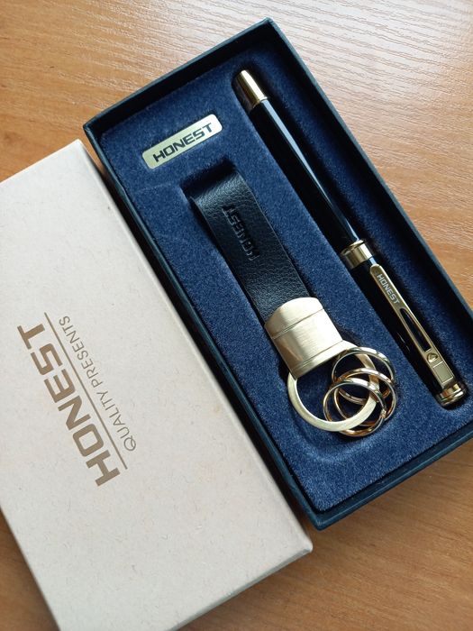 HONEST elegancki zestaw - brelok skóra naturalna - długopis
