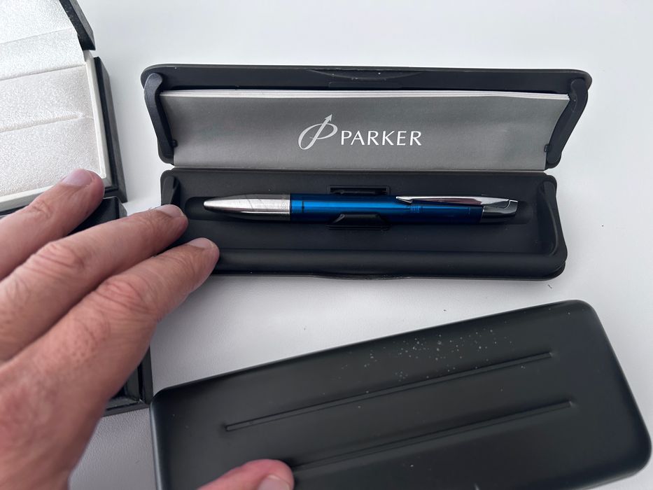 Material Montblanc e Parker