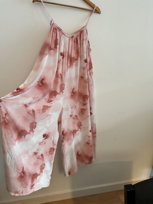 Macacão rosa tamanho único