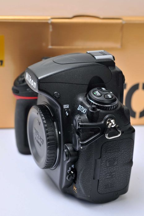 Nikon D700 20mil  disparos.