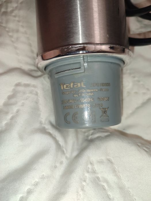 Блендер Tefal  на запчастини або ремонт