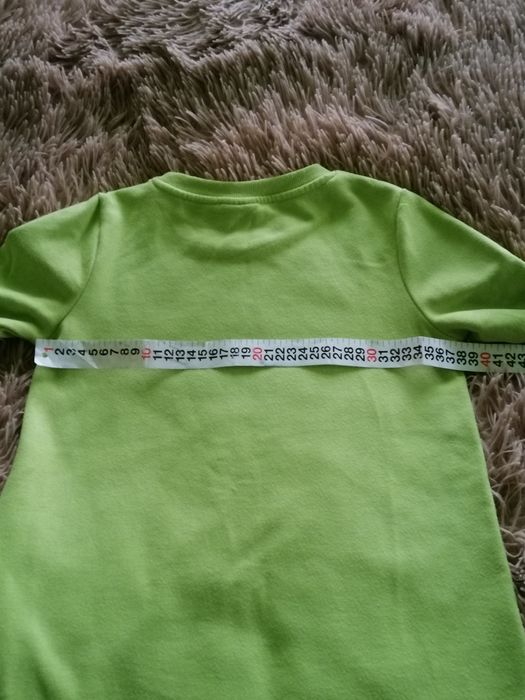 Кофточка для дівчинки.