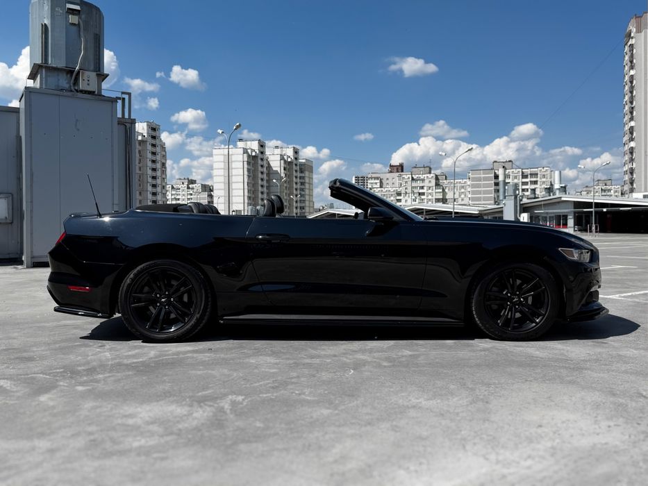 Оренда Ford Mustang Кабріолет, Прокат авто Київ, Аренда авто