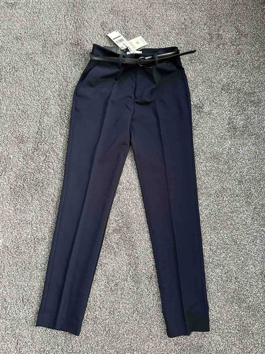 Жіночі брюки Mango з поясом