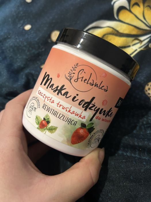 Maska truskawkowa do włosów