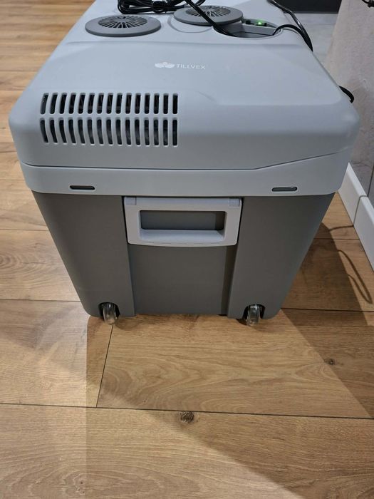 Lodowka turystyczna z kolkami 40l 230v I 12v