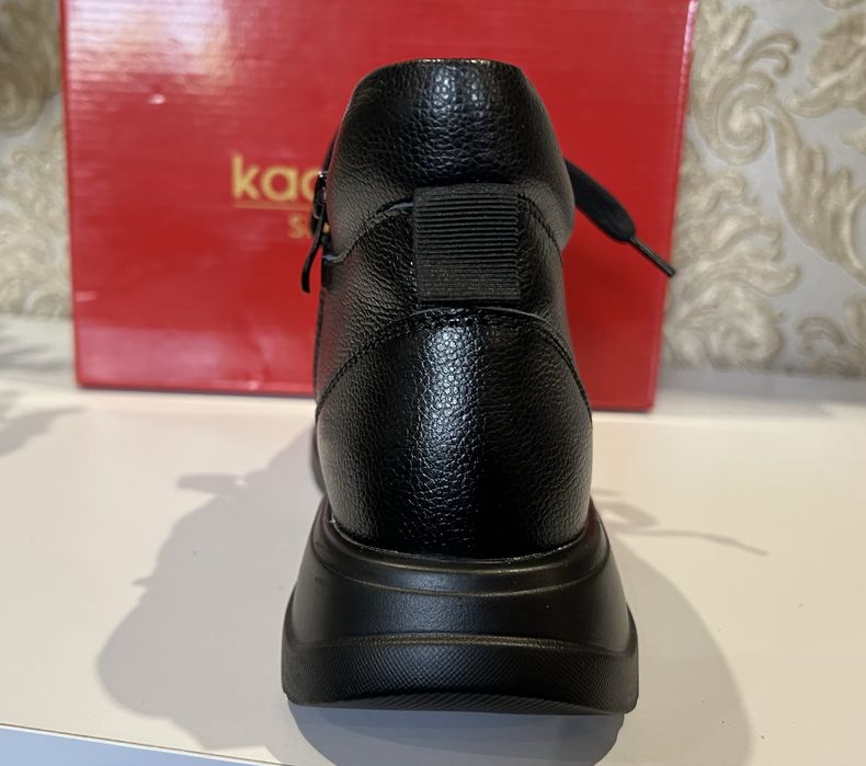 Ботинки жіночі шкіряні демисезонні