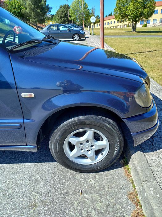 Mercedes ML 270 - 2001 Bem cuidado !