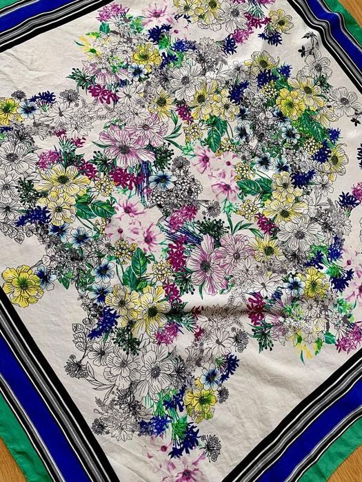 Хустинка з шовку elena miro