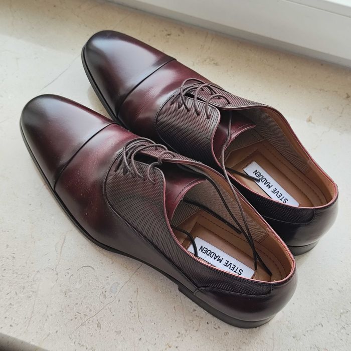 Чоловічі шкіряні оксфорди Steve Madden майже нові