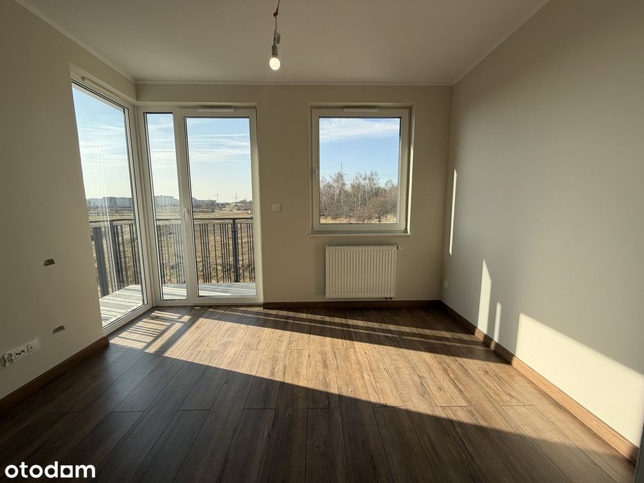 | Duży Narożny Balkon | Ostatnie Piętro | Gotowe Do Wprowadzenia - Więcej