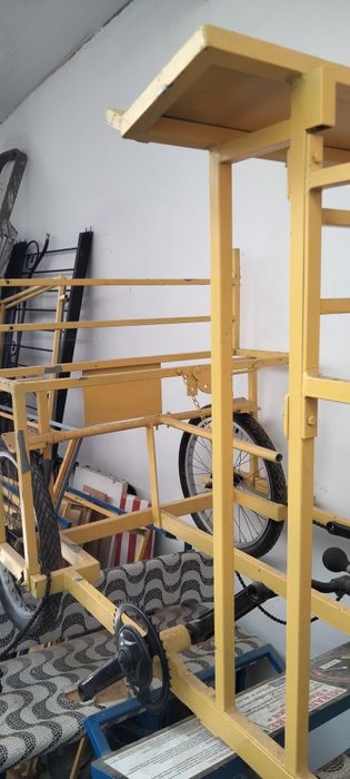 Bicicleta quadriciclo passeio turístico