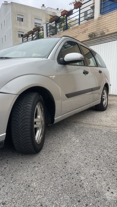 Ford Focus 1.8 TDCI GUIA 2003 AC