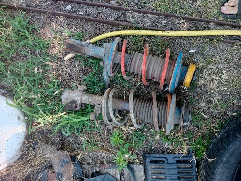 Стойки москвич 2141