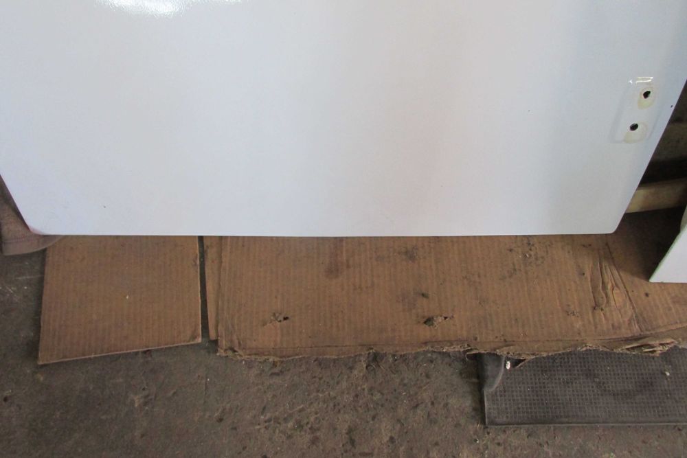 Drzwi prawe lewe tył na szybę Mercedes Sprinter 901-903 do założenia