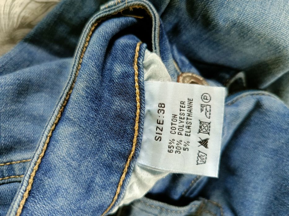 Spodenki jeansowe