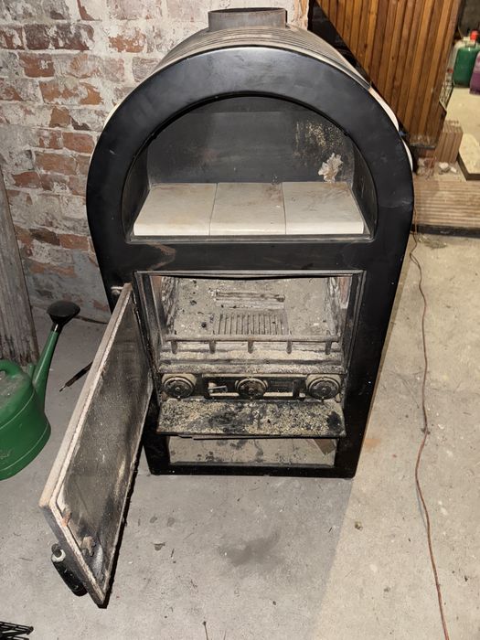 Kominek  9 kw  stan bardzo dobry