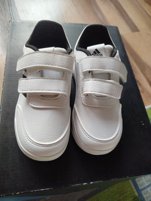 Sprzedam buty dziecięce