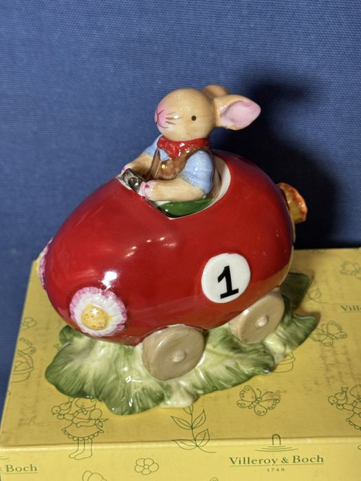 Villeroy & Boch - Bunny Family - pisanka-samochód