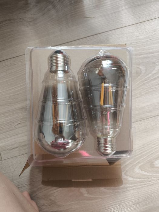Zestaw dwoch ledowych żarówek design Edison