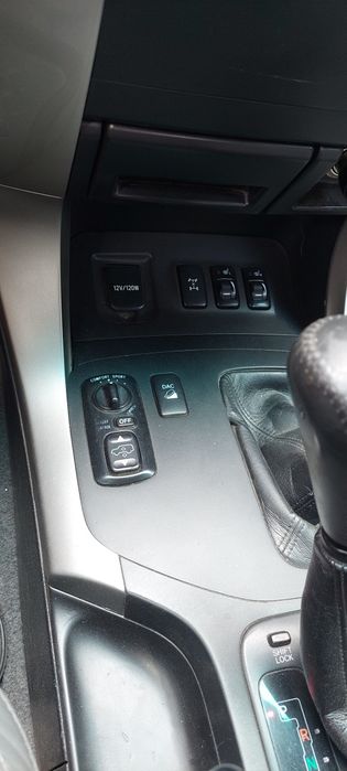 Продам Тойота Прадо 120