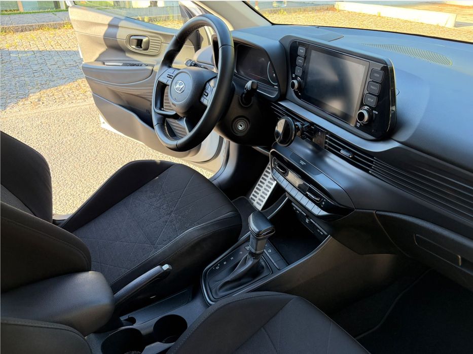 Hyundai Bayon 1.0 T-GDi DCT Premium / Automático / Excelente Estado