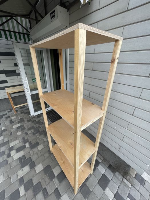 Деревянная полка