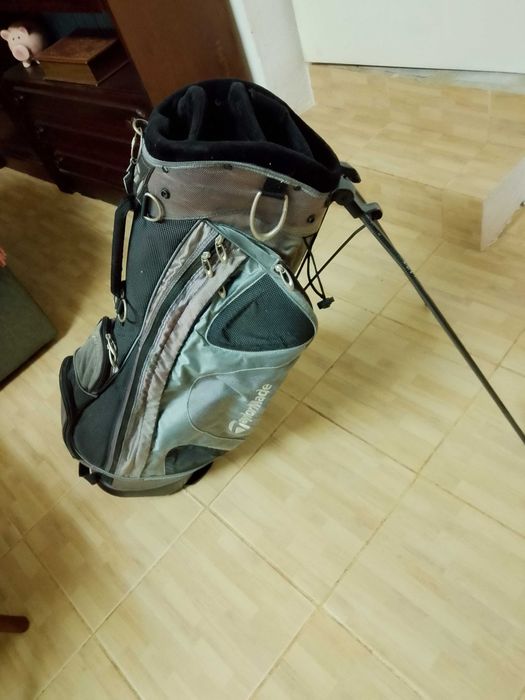 Saco golf TAYLORMADE com tripe e acessórios