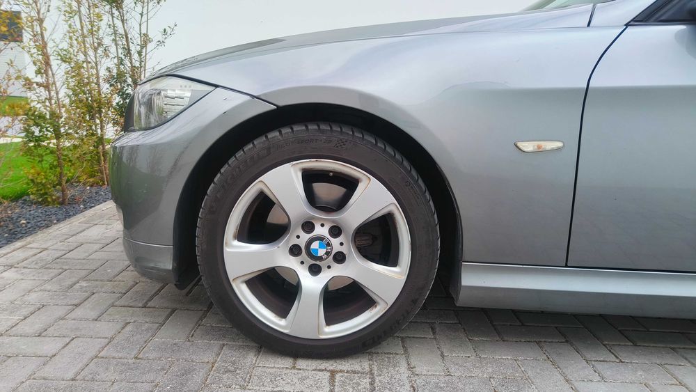 Carrinha BMW 320d Touring 184cv
